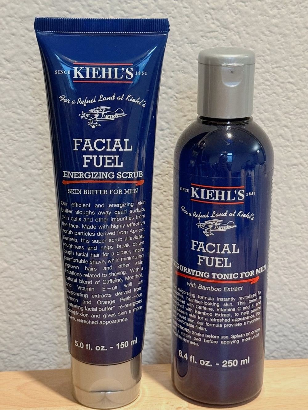 Kiehl's Men's Skincare set - Facial Scrub & toner